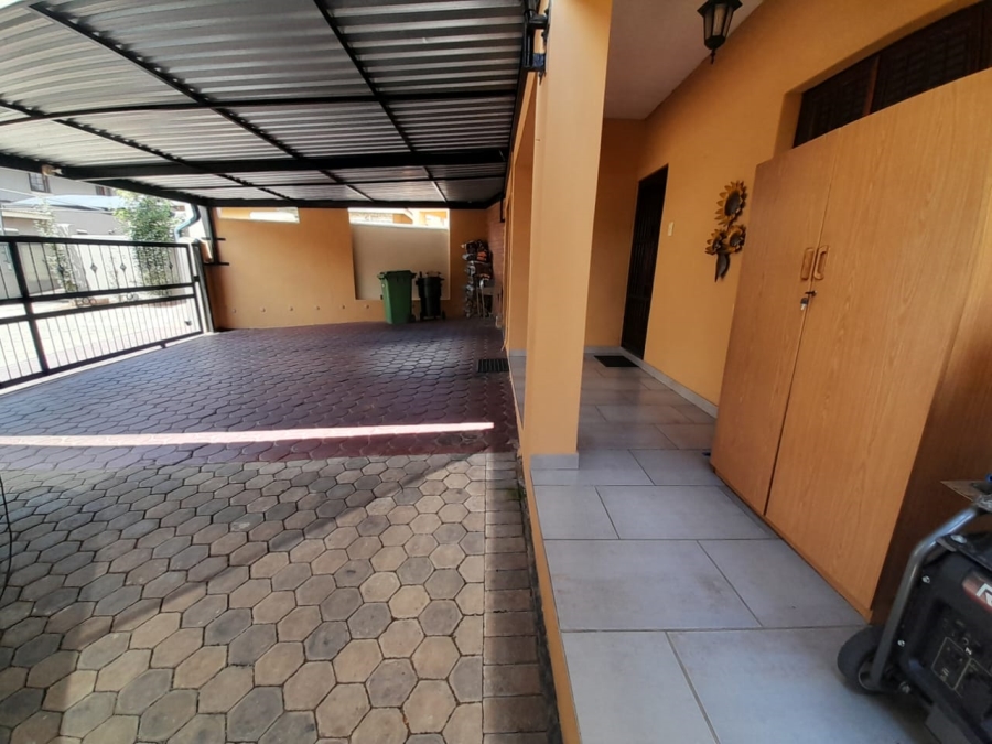 4 Bedroom Property for Sale in Cashan North West